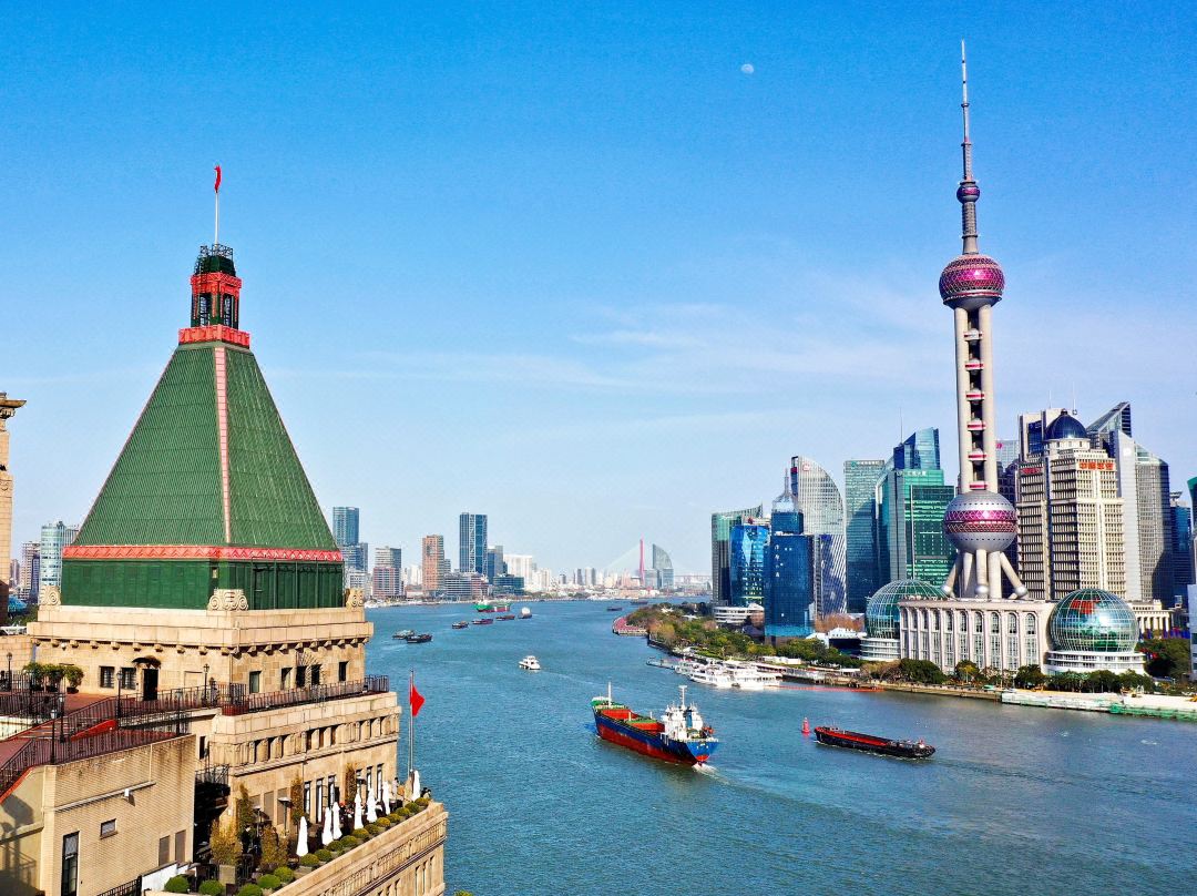 Peace Hotel Shanghai: An Urban Legend of Charm and Elegance